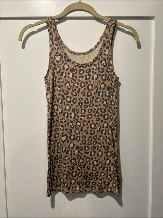 Tops - Leopard Print Tank Top in Brown and Black